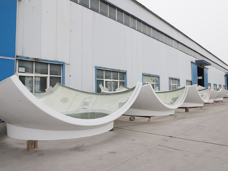 Wind turbine guide vane body